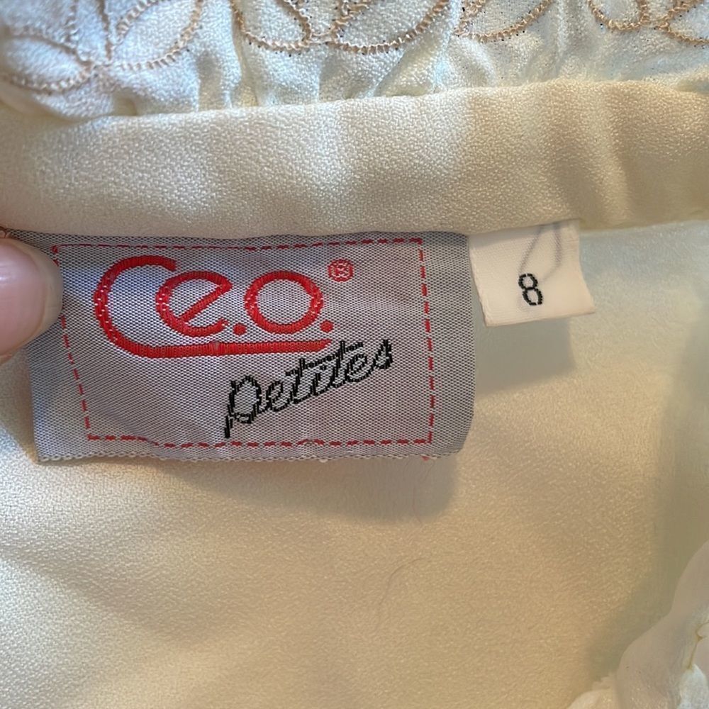 Vtg 70s C.E.O. Petites cream colored high necked polyester blouse - Picture 8 of 9